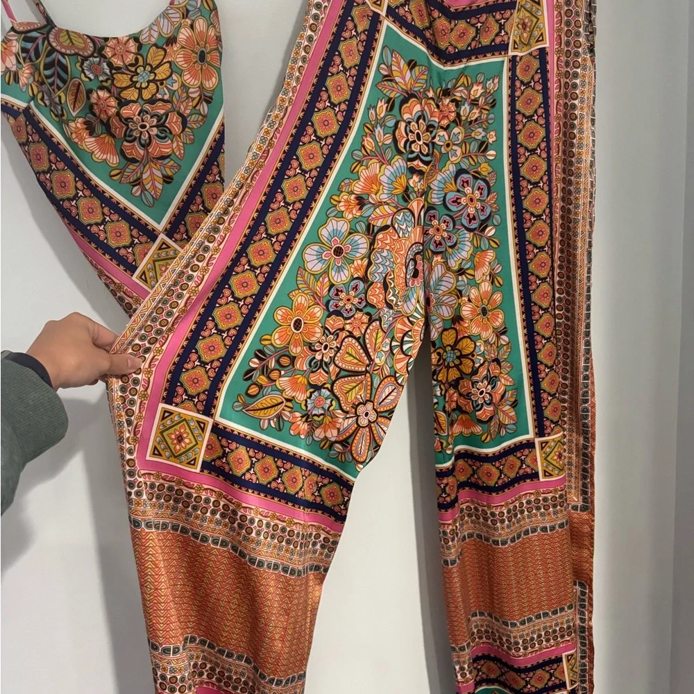 Fate Multicolor Patterned Matching Set - Picture 4 of 7